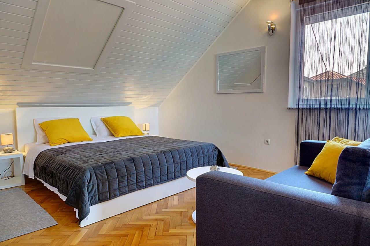 Apartman Studio Sonas 3 With Free Private Parking Karlovac Εξωτερικό φωτογραφία